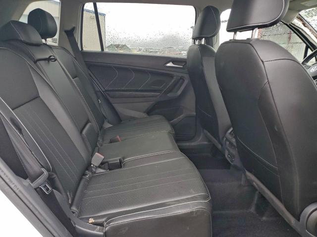 Volkswagen Tiguan Se Image 8