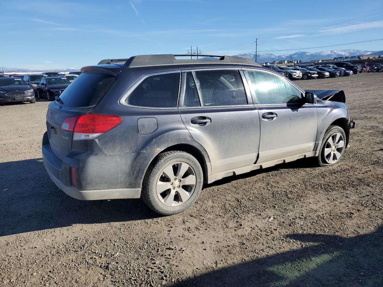 Subaru Outback 2.5i Premium Image 3