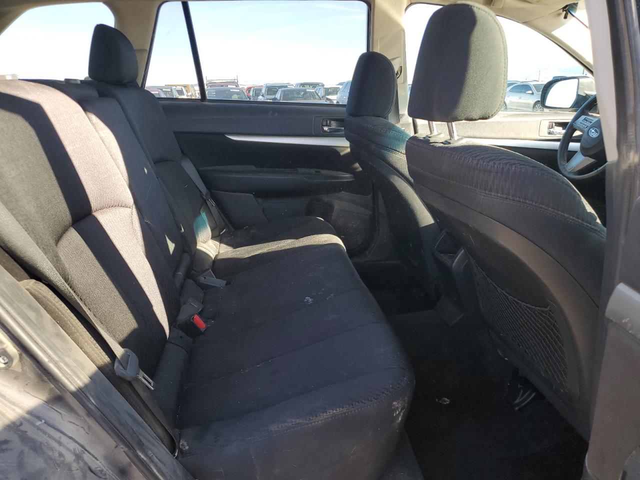 Subaru Outback 2.5i Premium Image 4