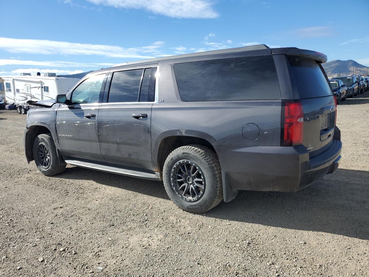 Chevrolet Suburban K1500 Lt Image 2