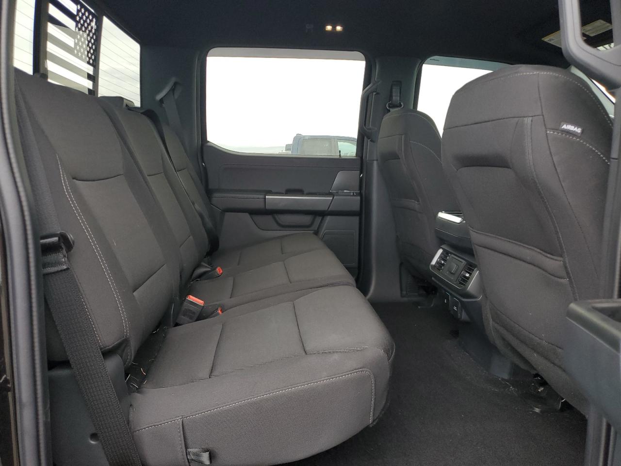 Ford F-150 Xlt Image 9