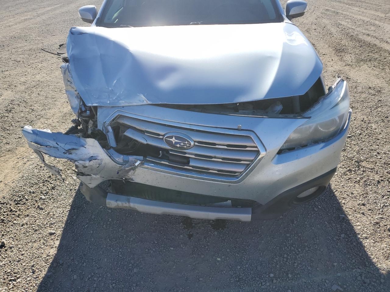 Subaru Outback 2.5i Limited Image 12