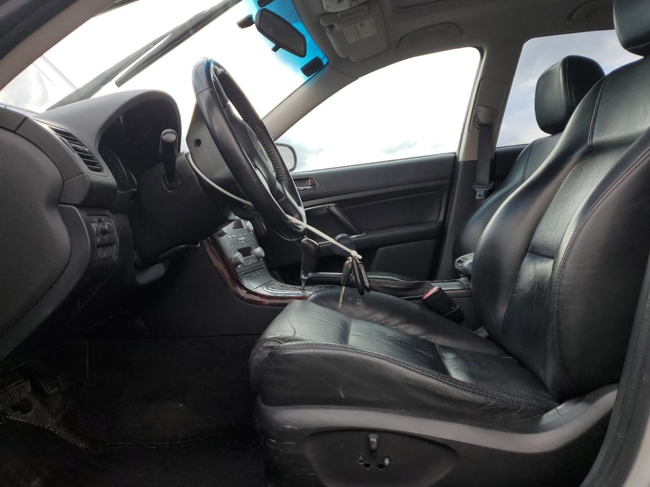 Subaru Outback Outback 2.5i Limited Image 12