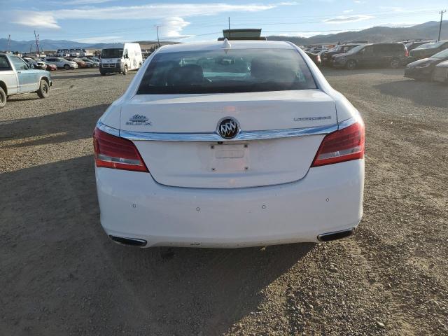 Buick LaCrosse Image 11