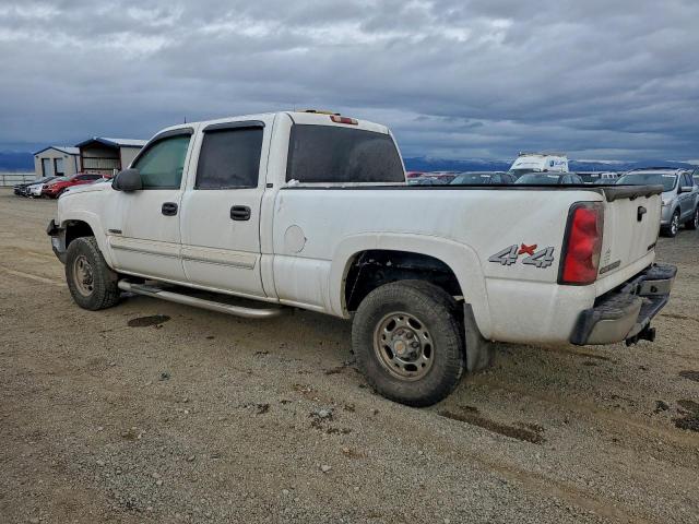 Chevrolet Silverado K2500 Image 2