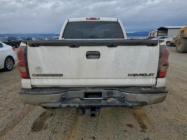 Chevrolet Silverado K2500 Image 11