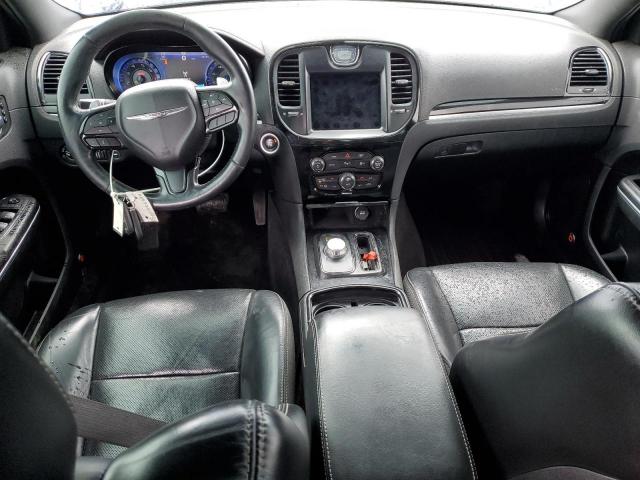 Chrysler 300 S Image 3