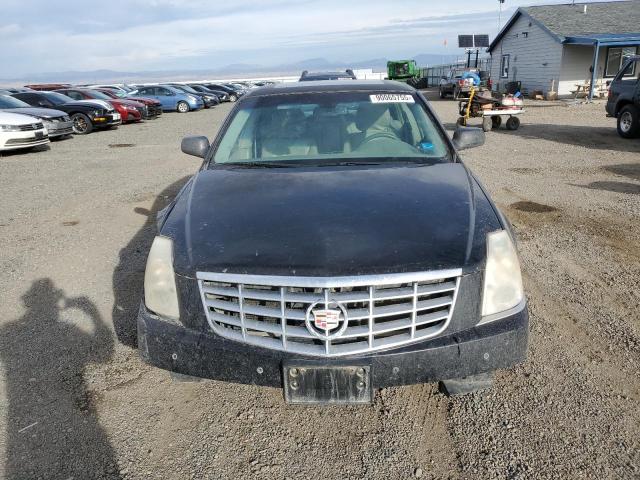 Cadillac DTS Luxury Collection Image 9