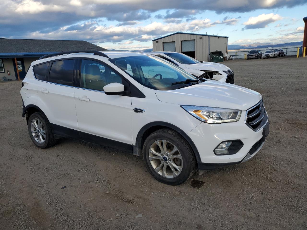 Ford Escape Se Image 6