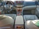 Toyota Highlander Limited Image 9