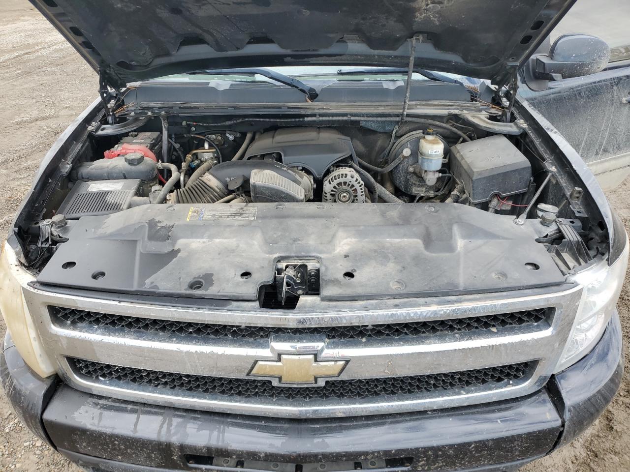 Chevrolet Silverado K1500 Ltz Image 12