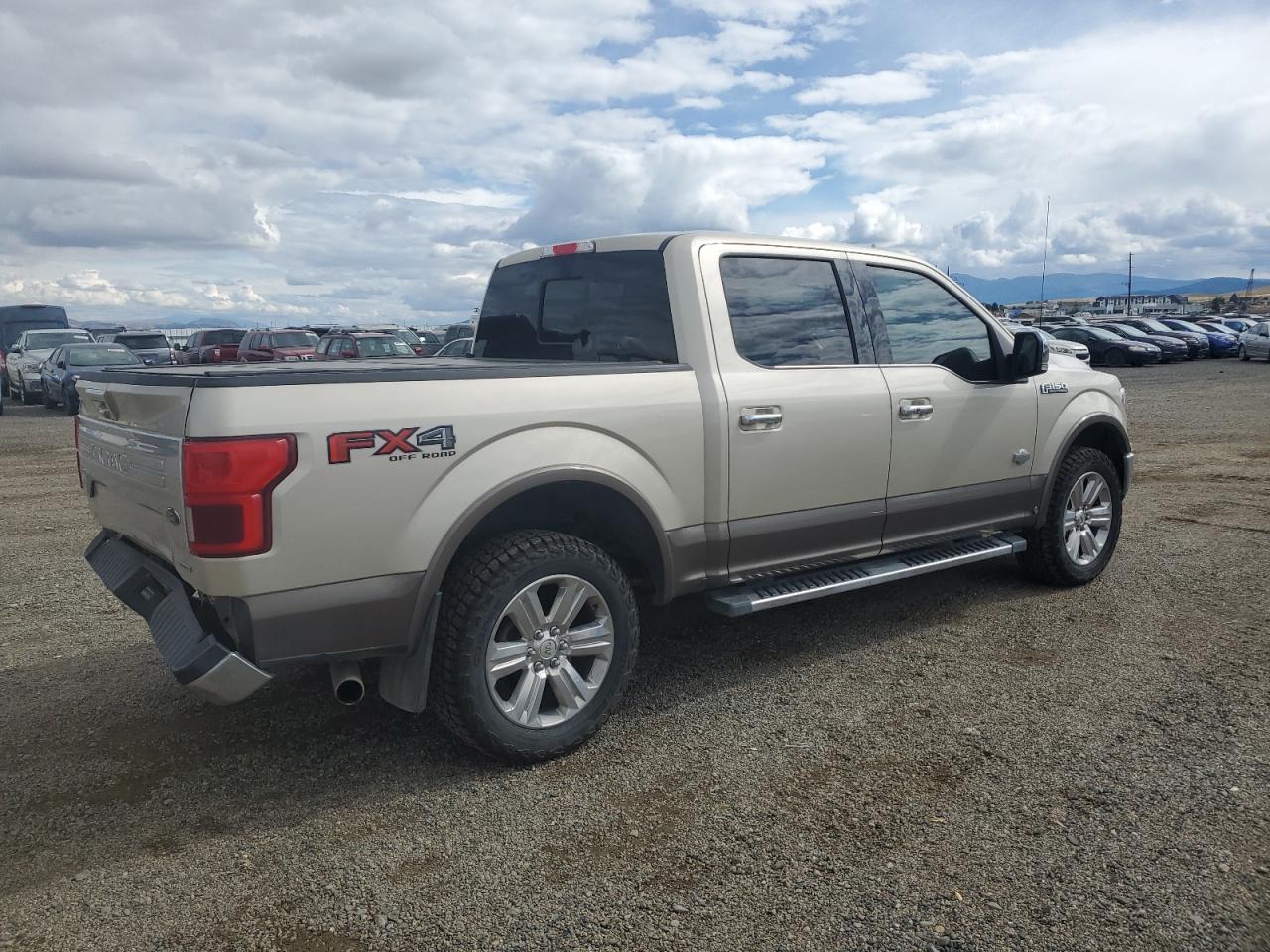 Ford F-150 Supercrew Image 6