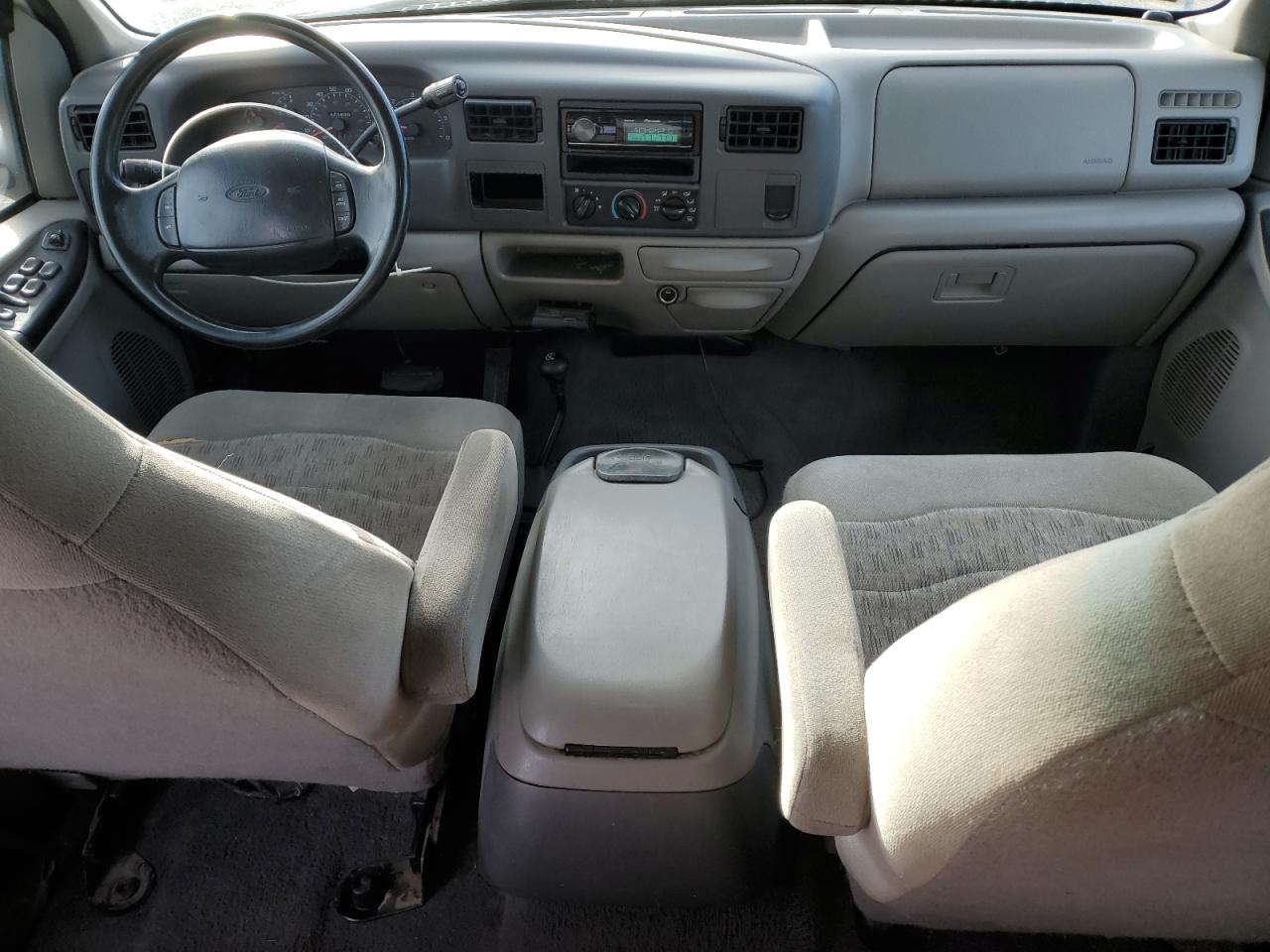 Ford F-250 Super Duty Image 3