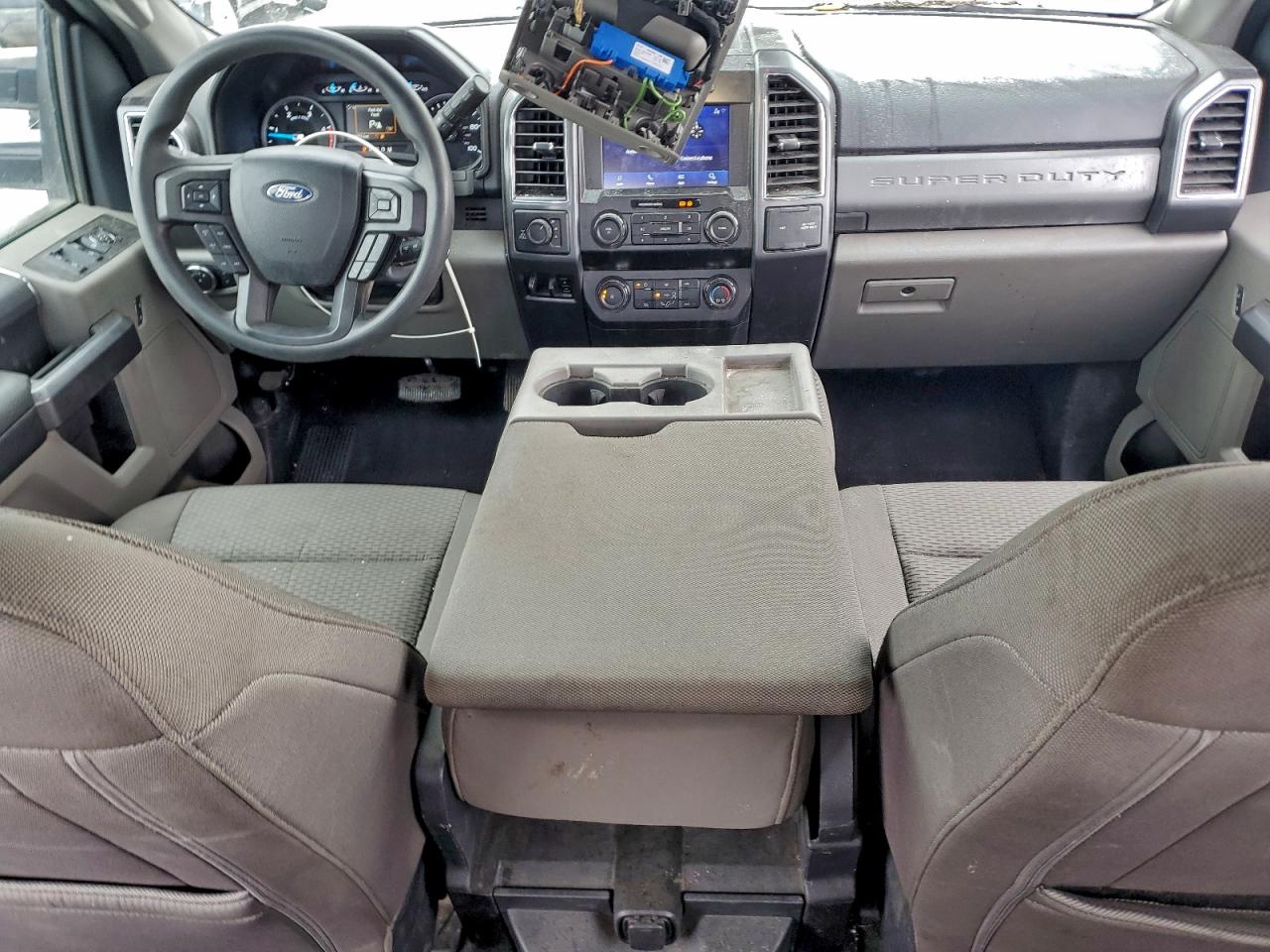 Ford F-350 Super Duty Image 12