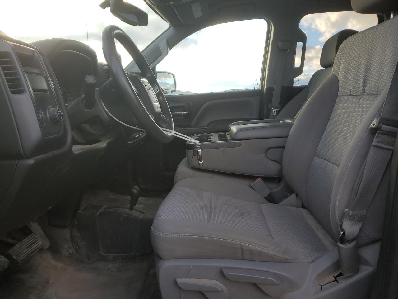 GMC Sierra K1500 Image 6