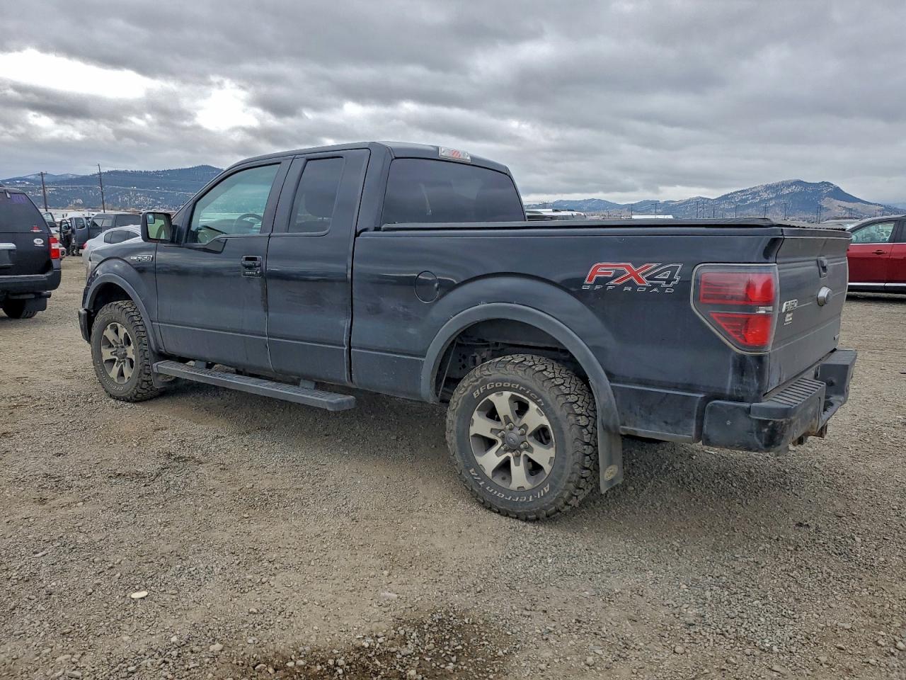 Ford F-150 Super Cab Image 3