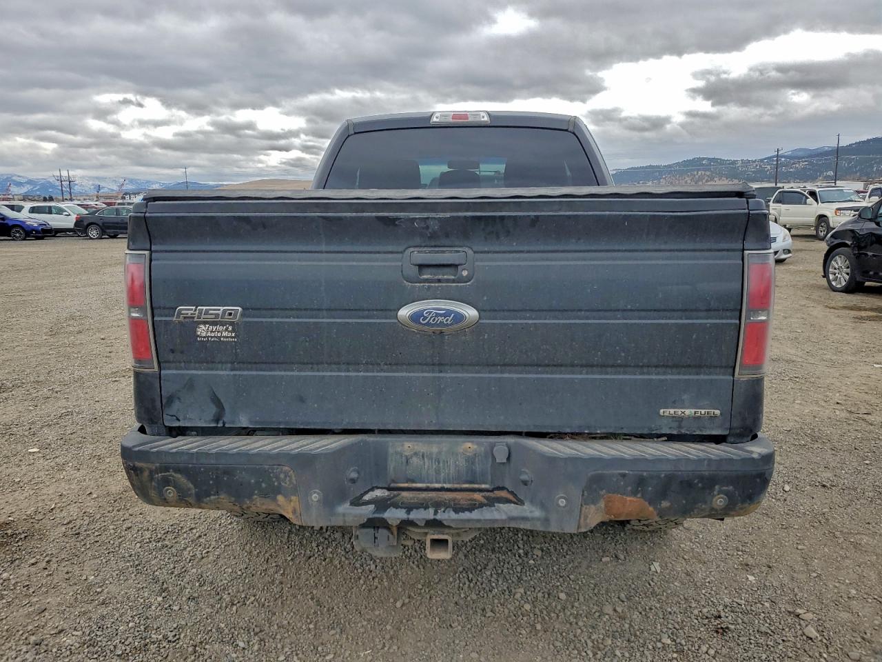 Ford F-150 Super Cab Image 10