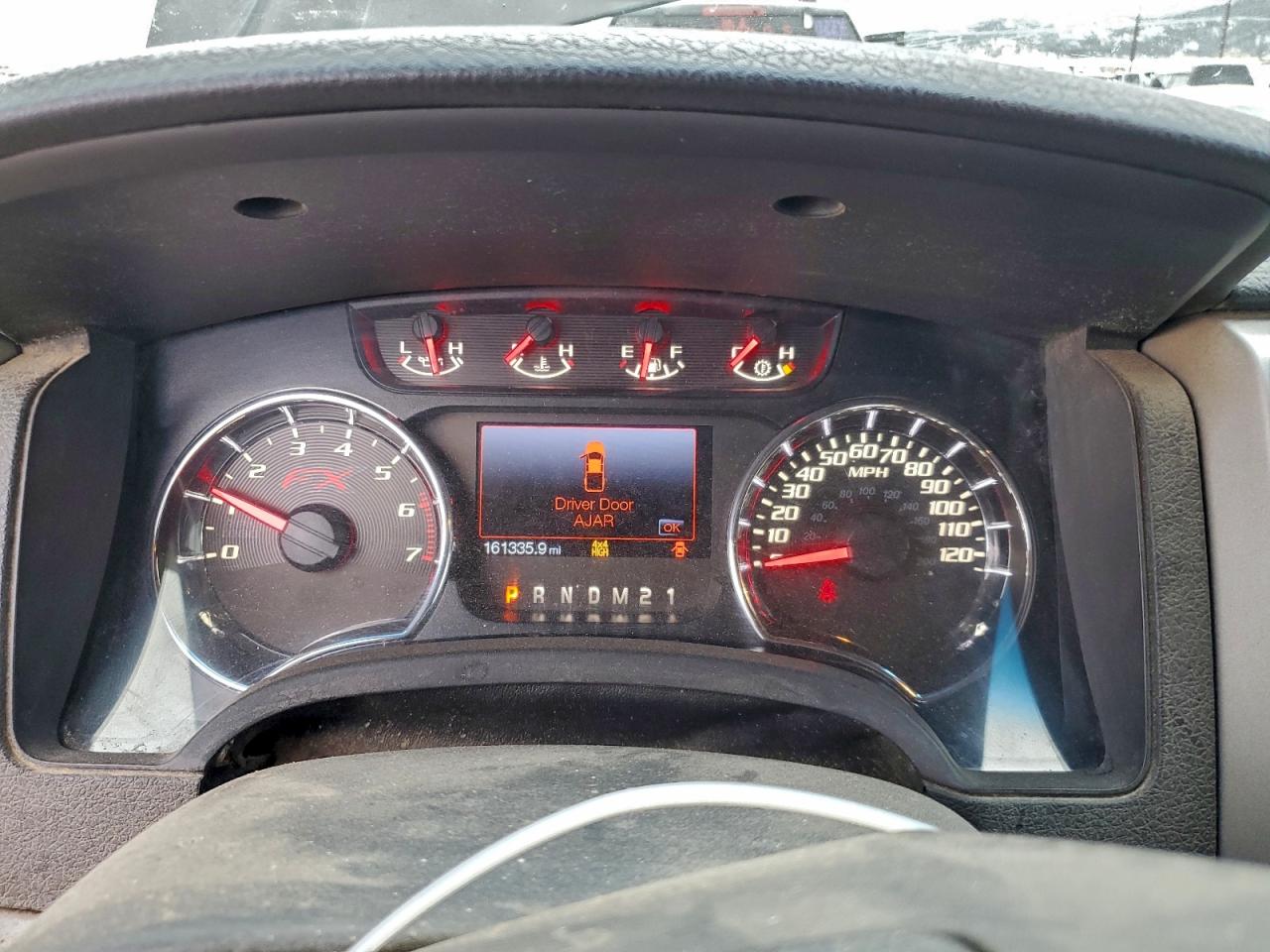 Ford F-150 Super Cab Image 5