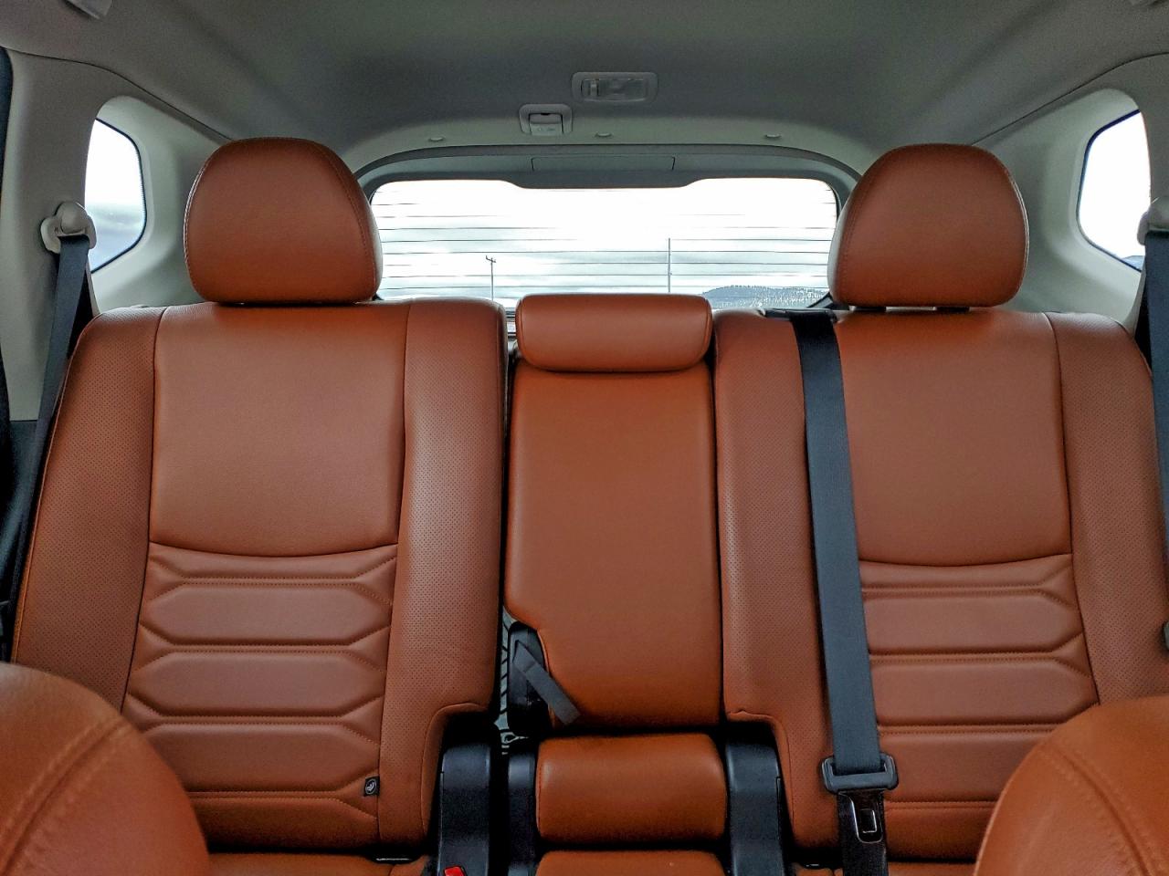 Nissan Rogue S Image 5