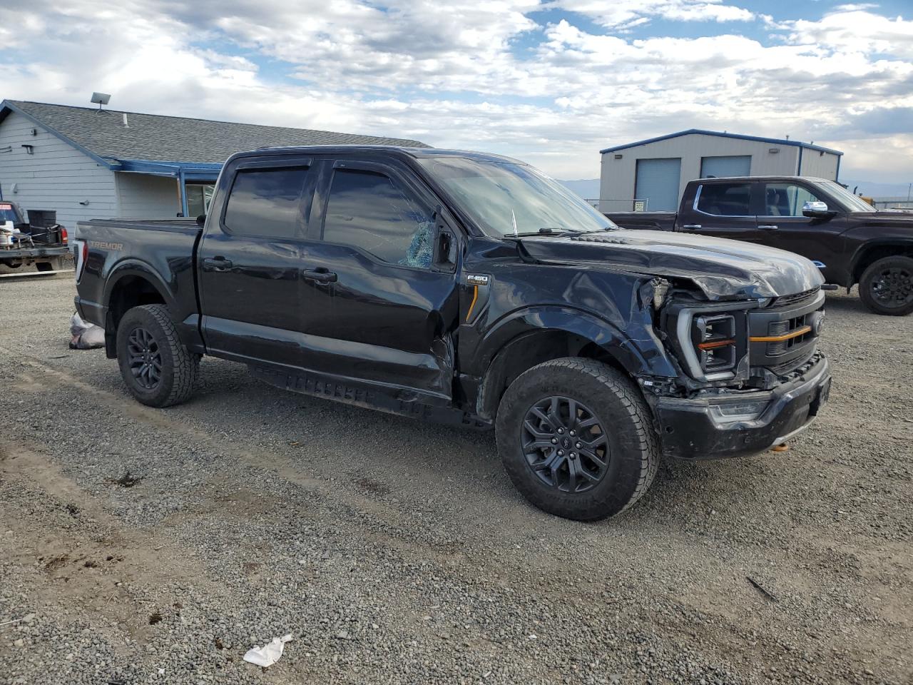 Ford F-150 Supercrew Image 11
