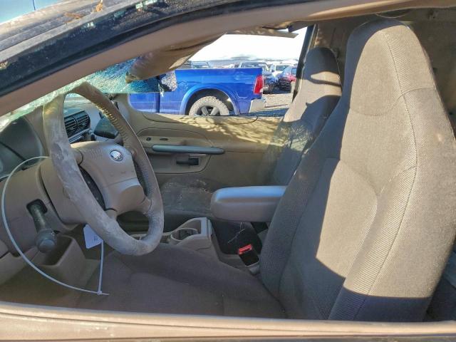 Ford Explorer Sport Image 7