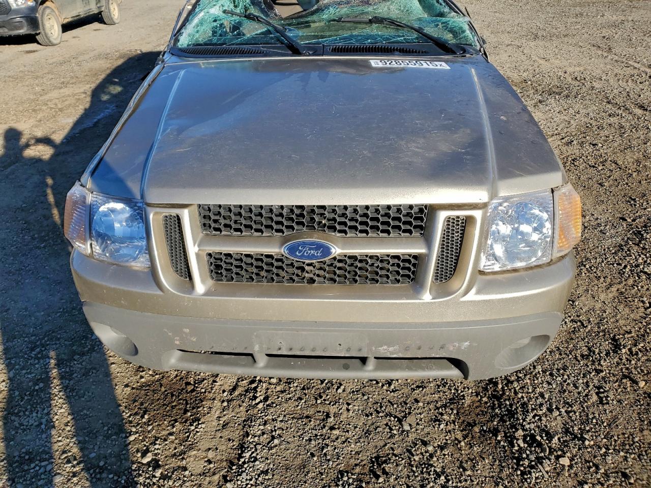 Ford Explorer Sport Image 12