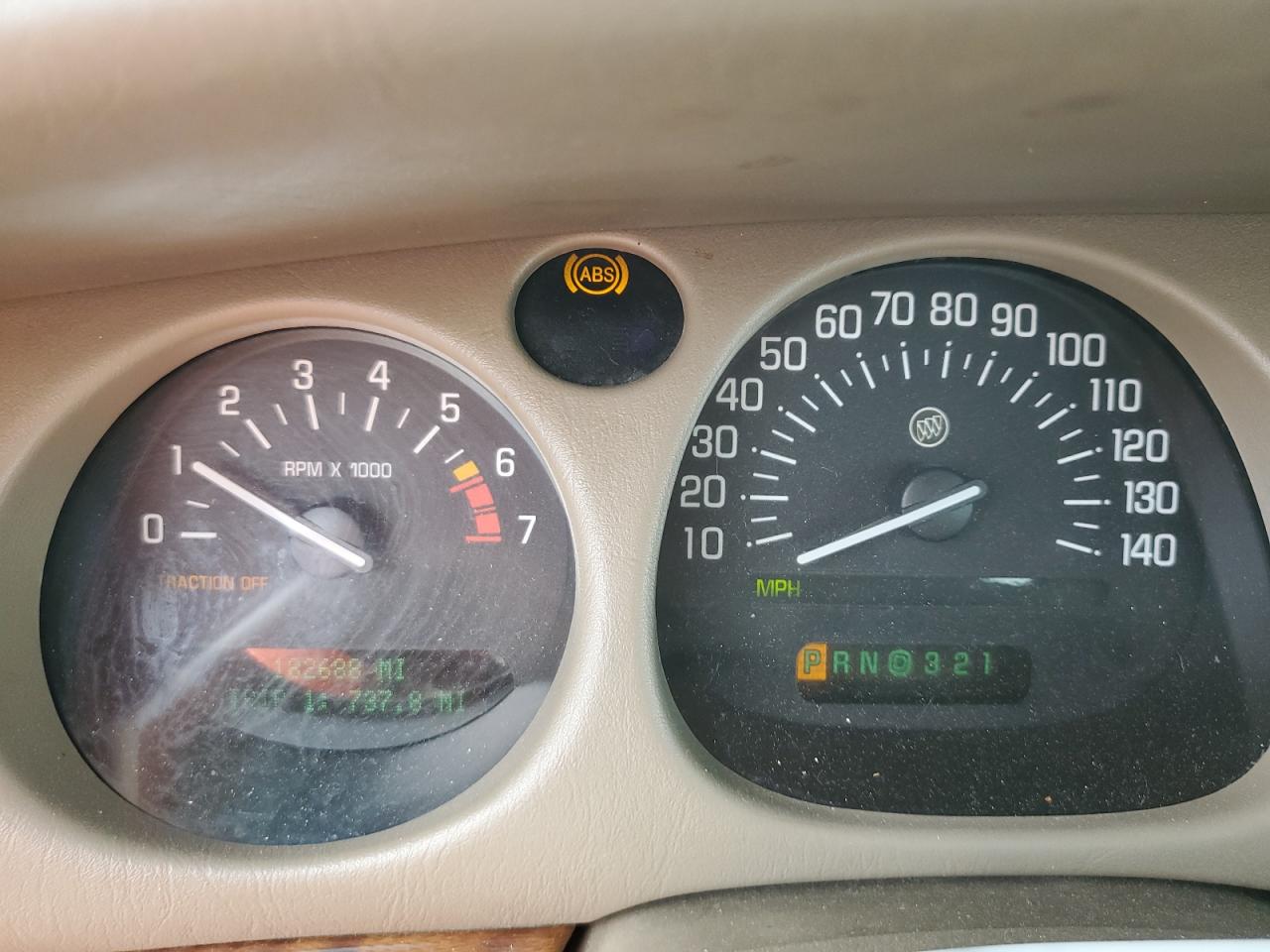 Buick LeSabre Custom Image 9