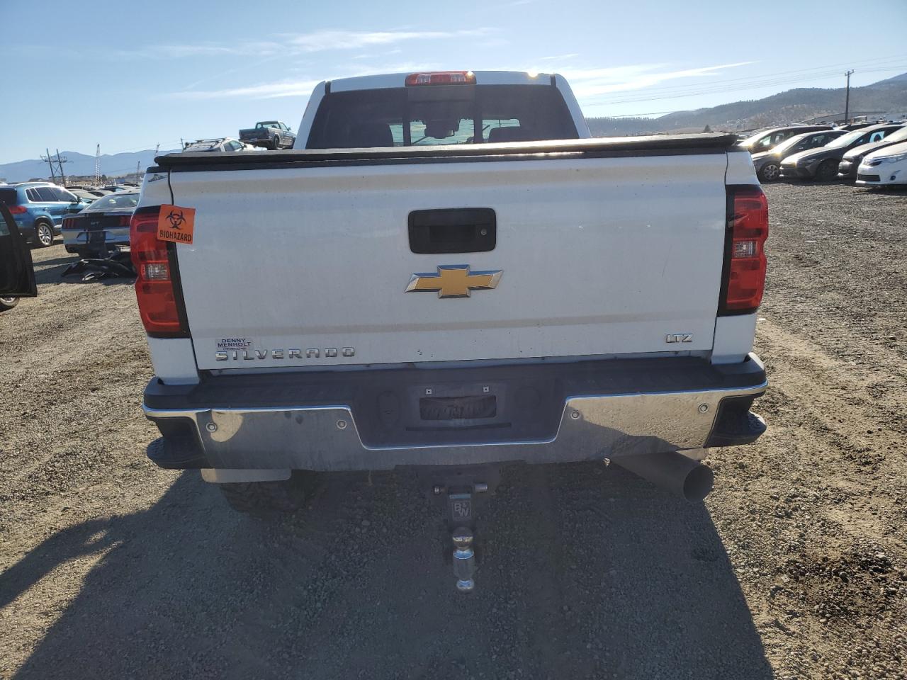 Chevrolet Silverado K2500 Heavy Duty Ltz Image 10