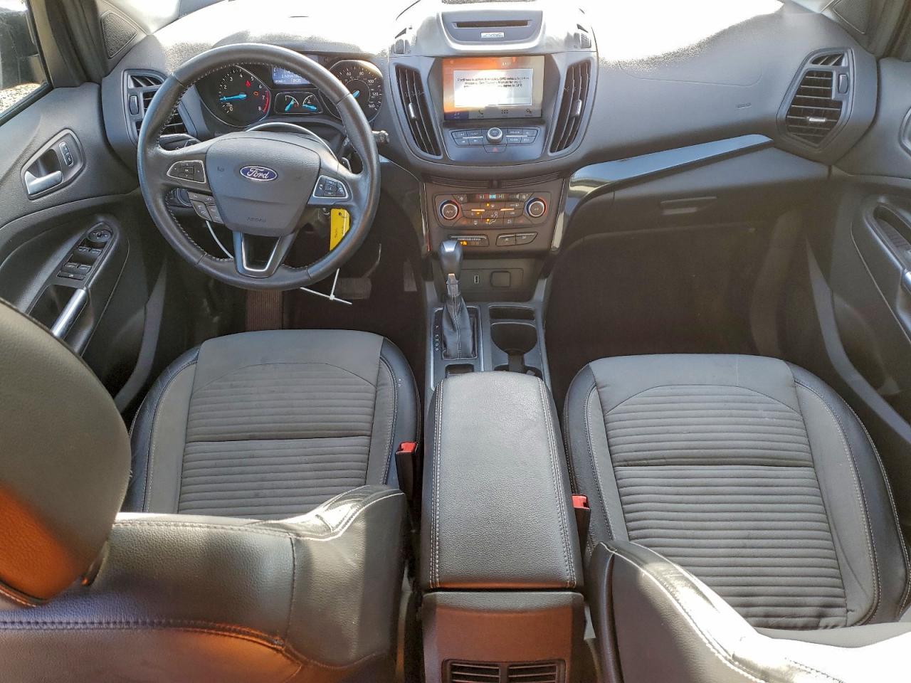 Ford Escape Se Image 8