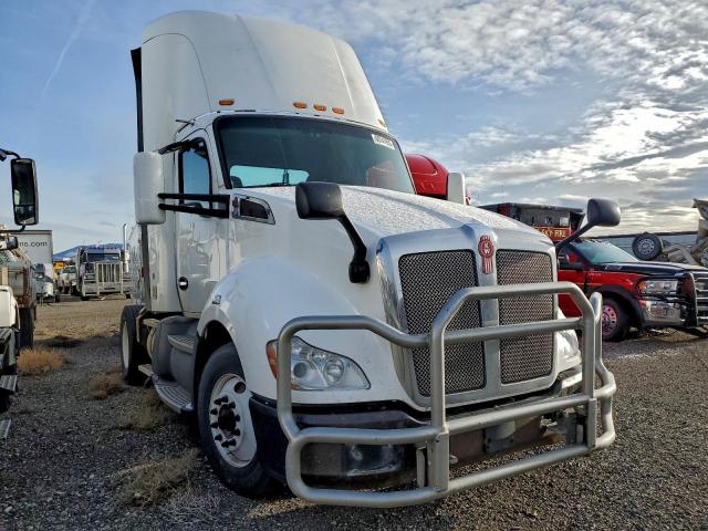  Salvage Kenworth T680