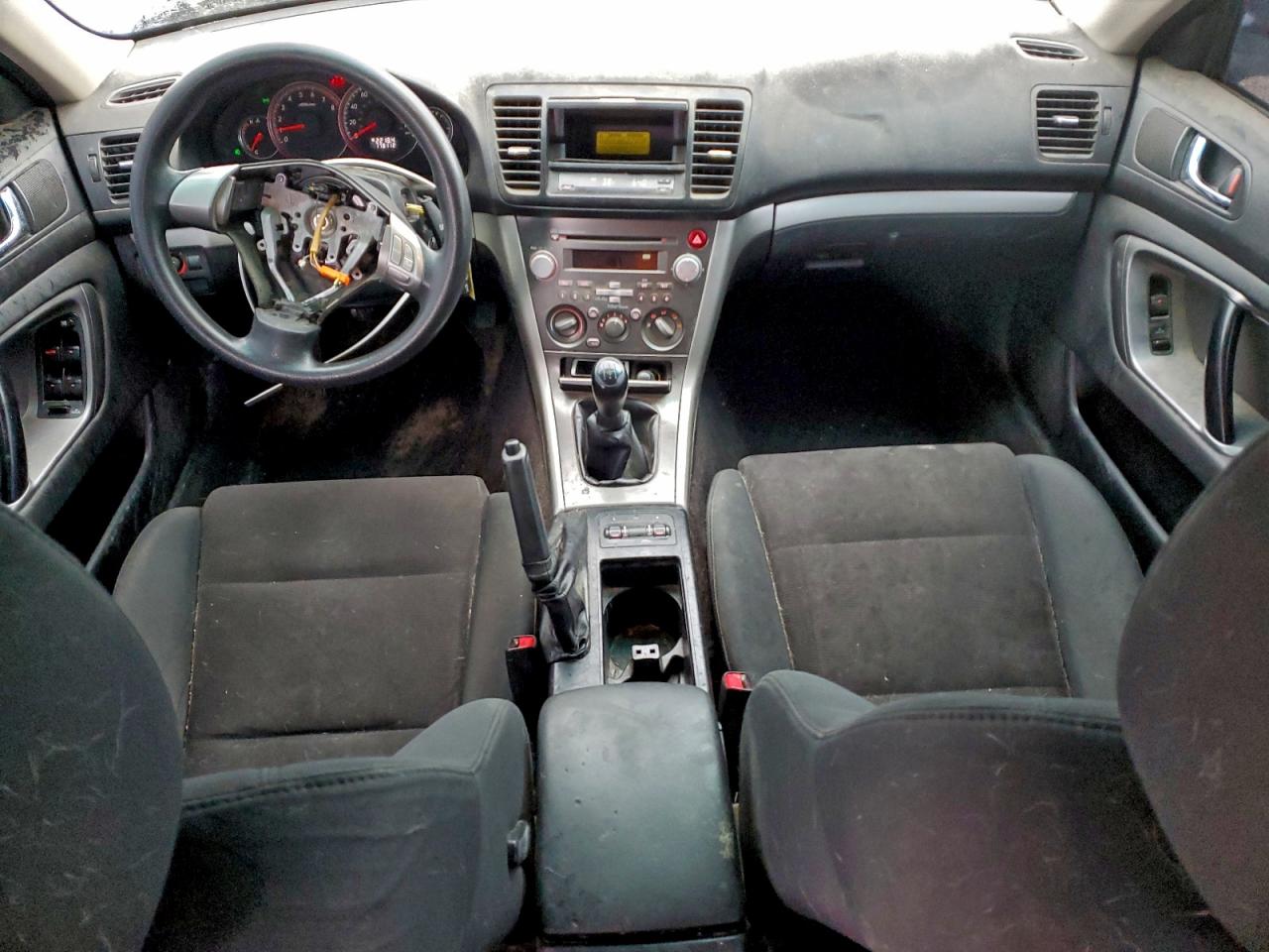 Subaru Outback 2.5i Image 13