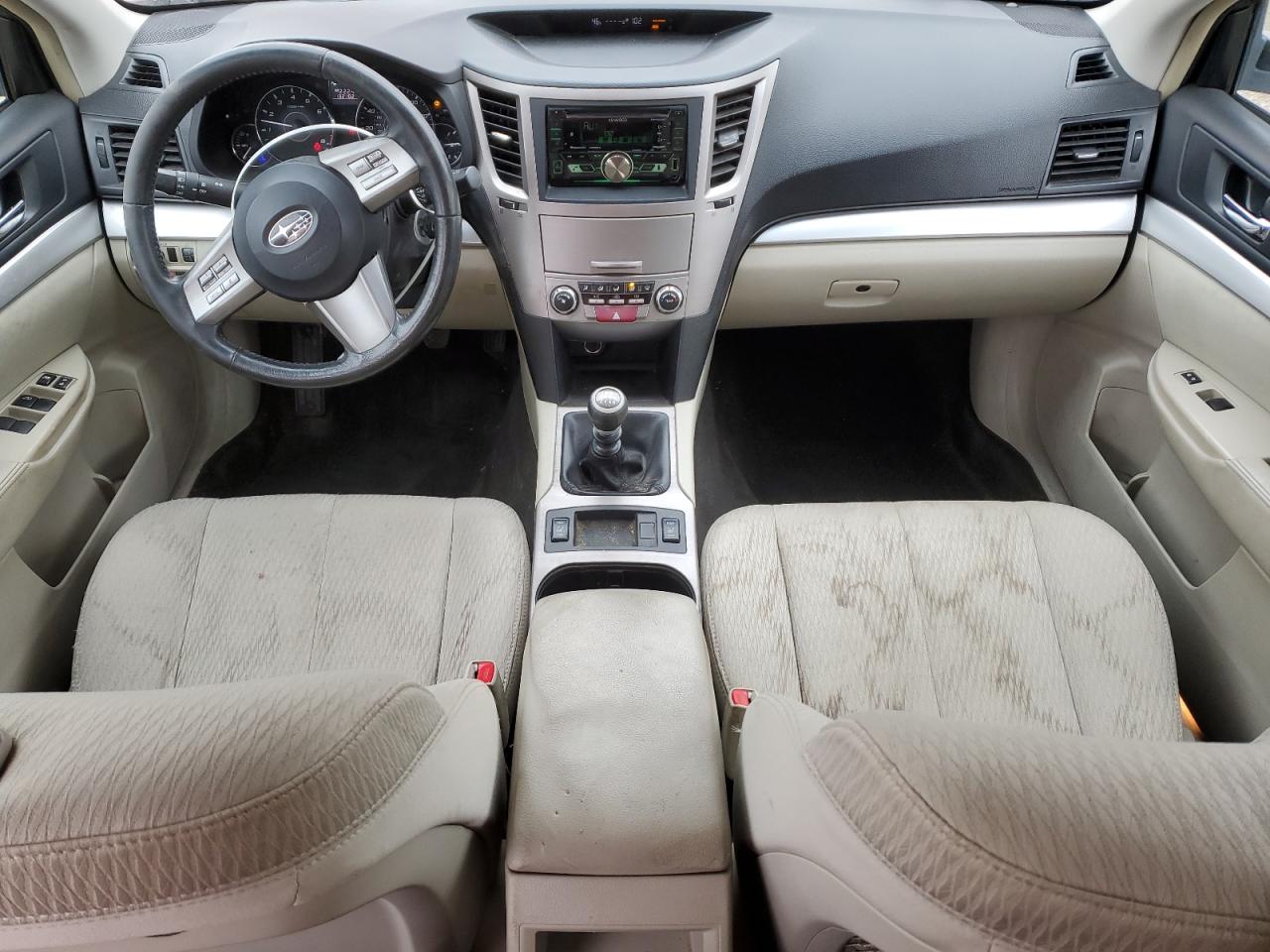 Subaru Outback 2.5i Premium Image 13