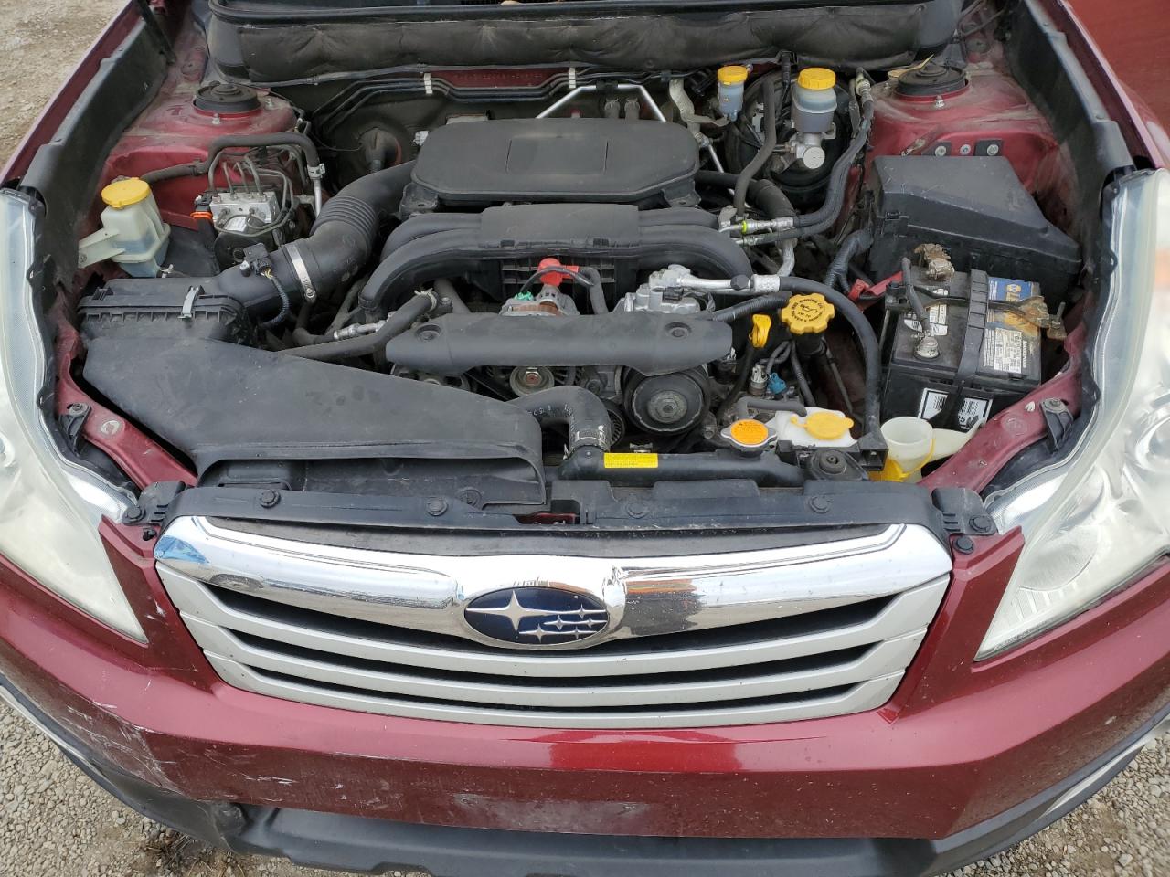 Subaru Outback 2.5i Premium Image 2