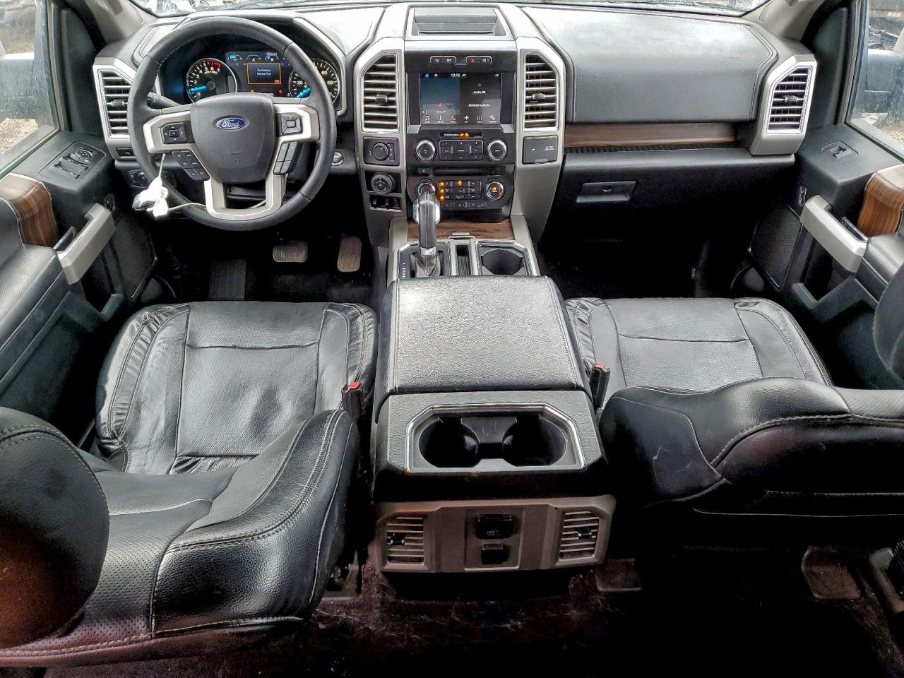 Ford F-150 Supercrew Image 7