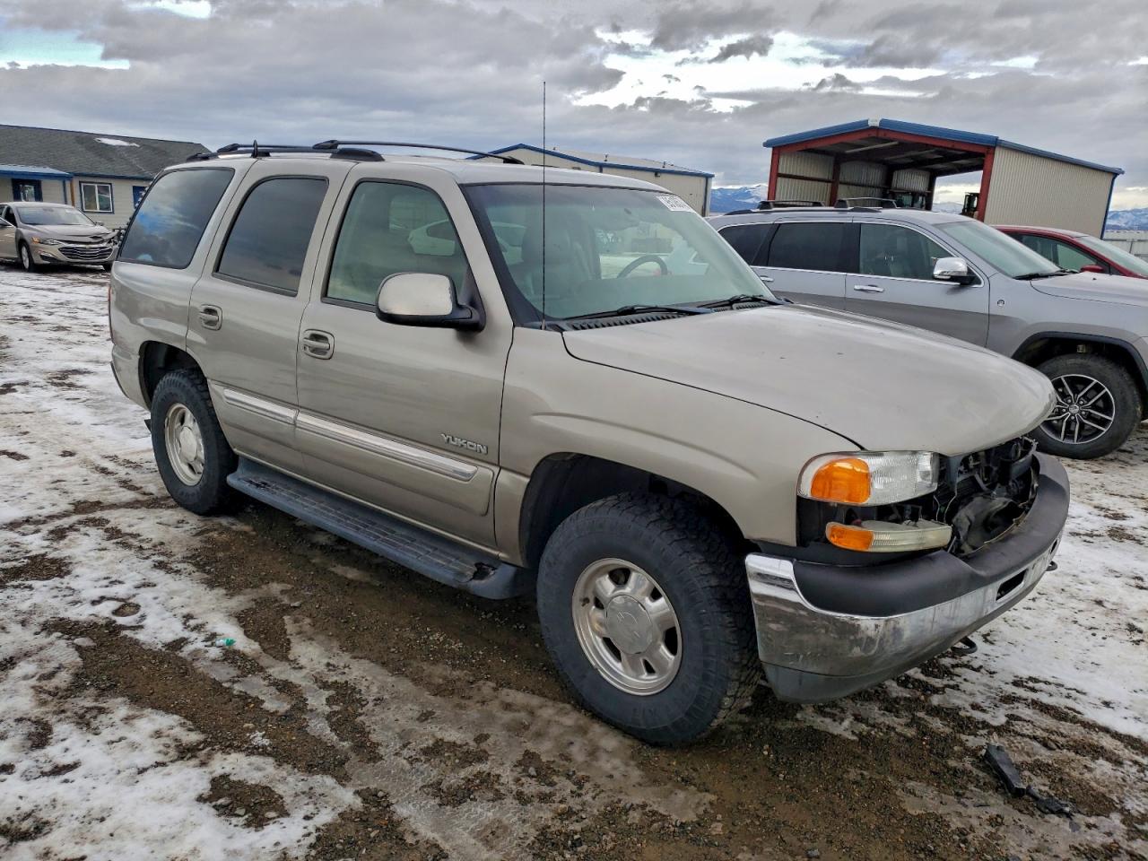 GMC Yukon Image 3