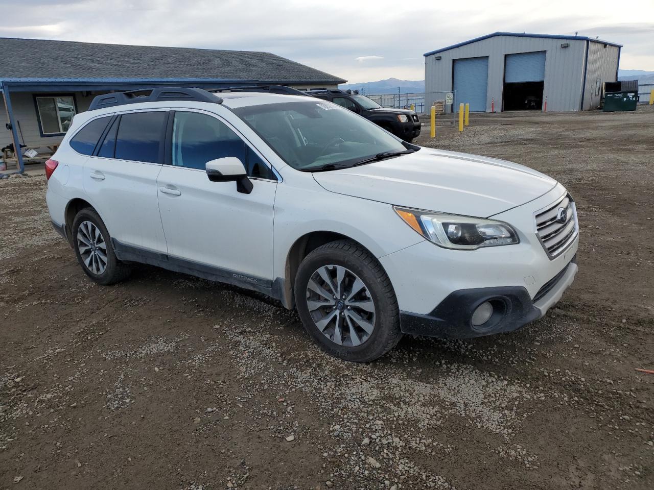 Subaru Outback 2.5i Limited Image 3