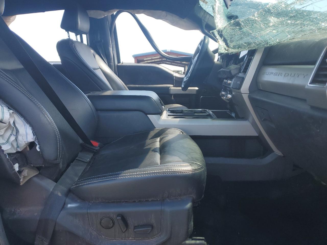 Ford F-350 Super Duty Image 4