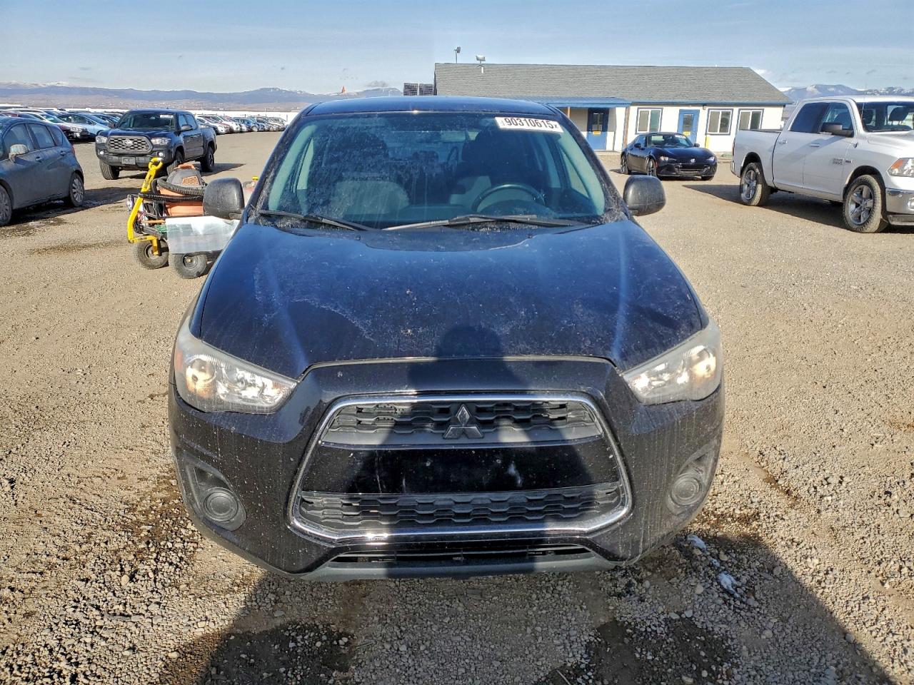 Mitsubishi Outlander Es Image 3