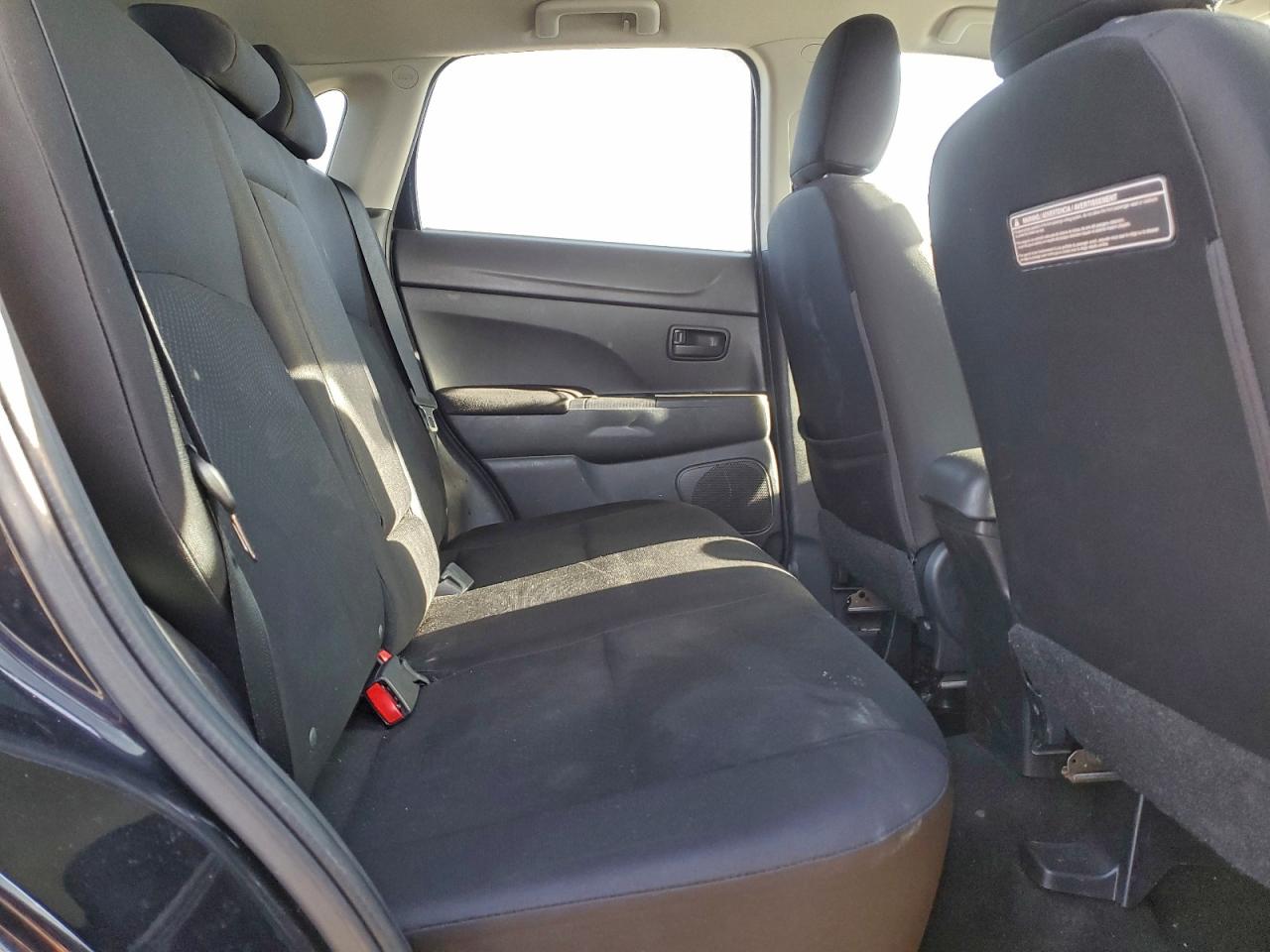 Mitsubishi Outlander Es Image 8