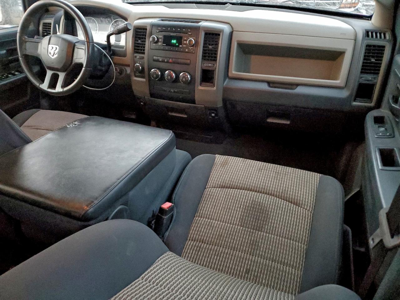 Dodge Ram 1500 Image 7