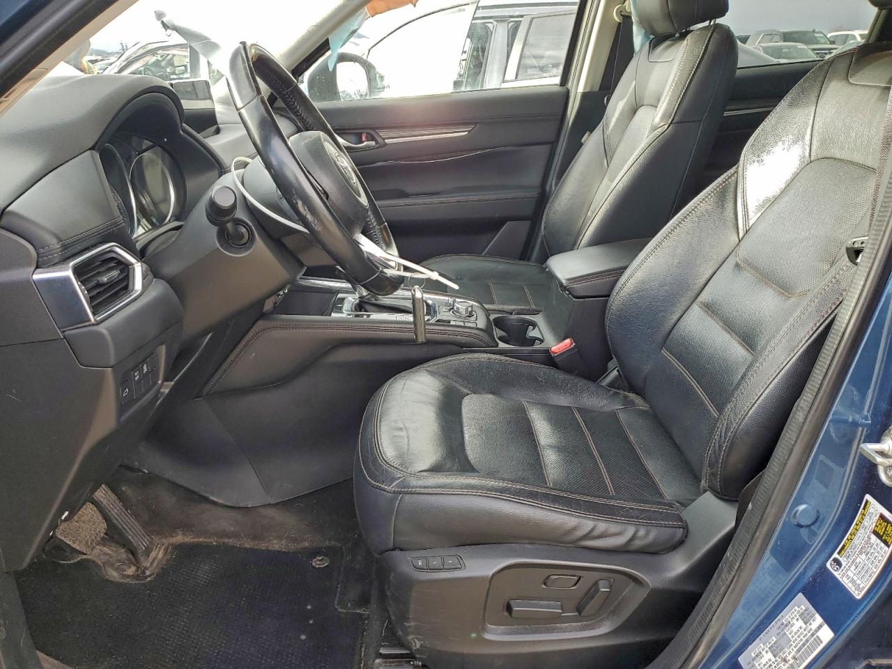 Mazda Cx Grand Touring Image 3