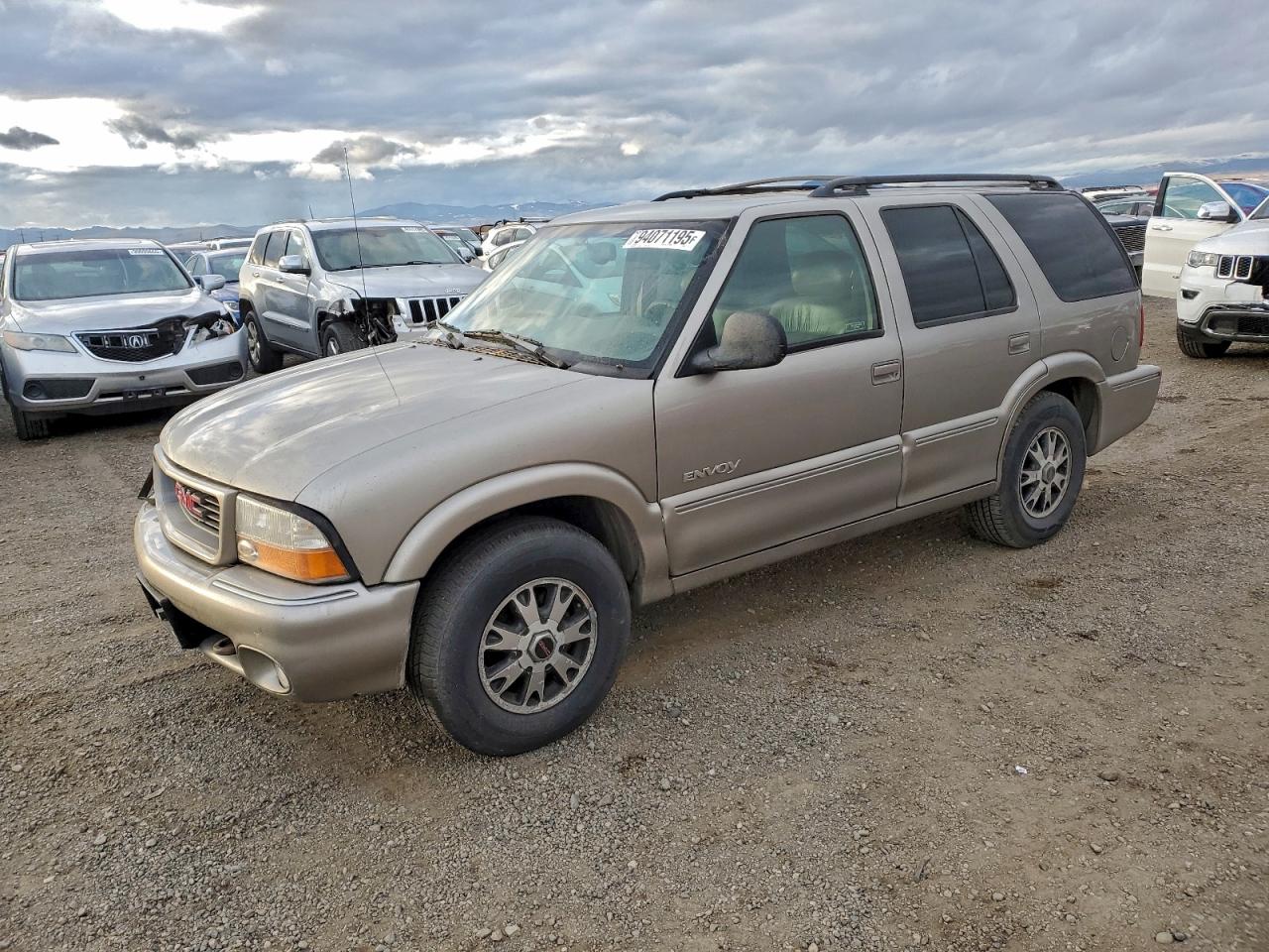 GMC Envoy Image 1