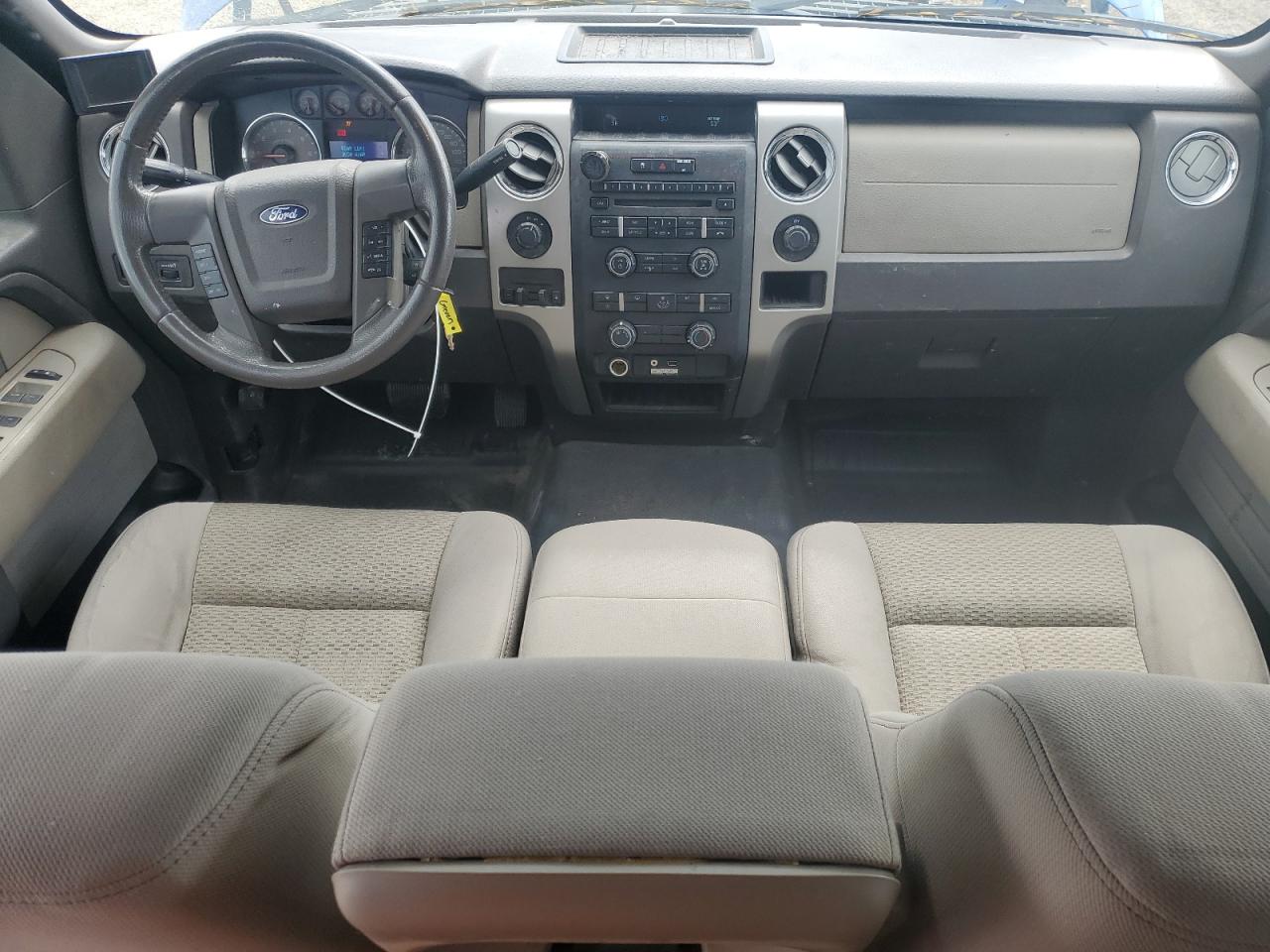 Ford F-150 Super Cab Image 3