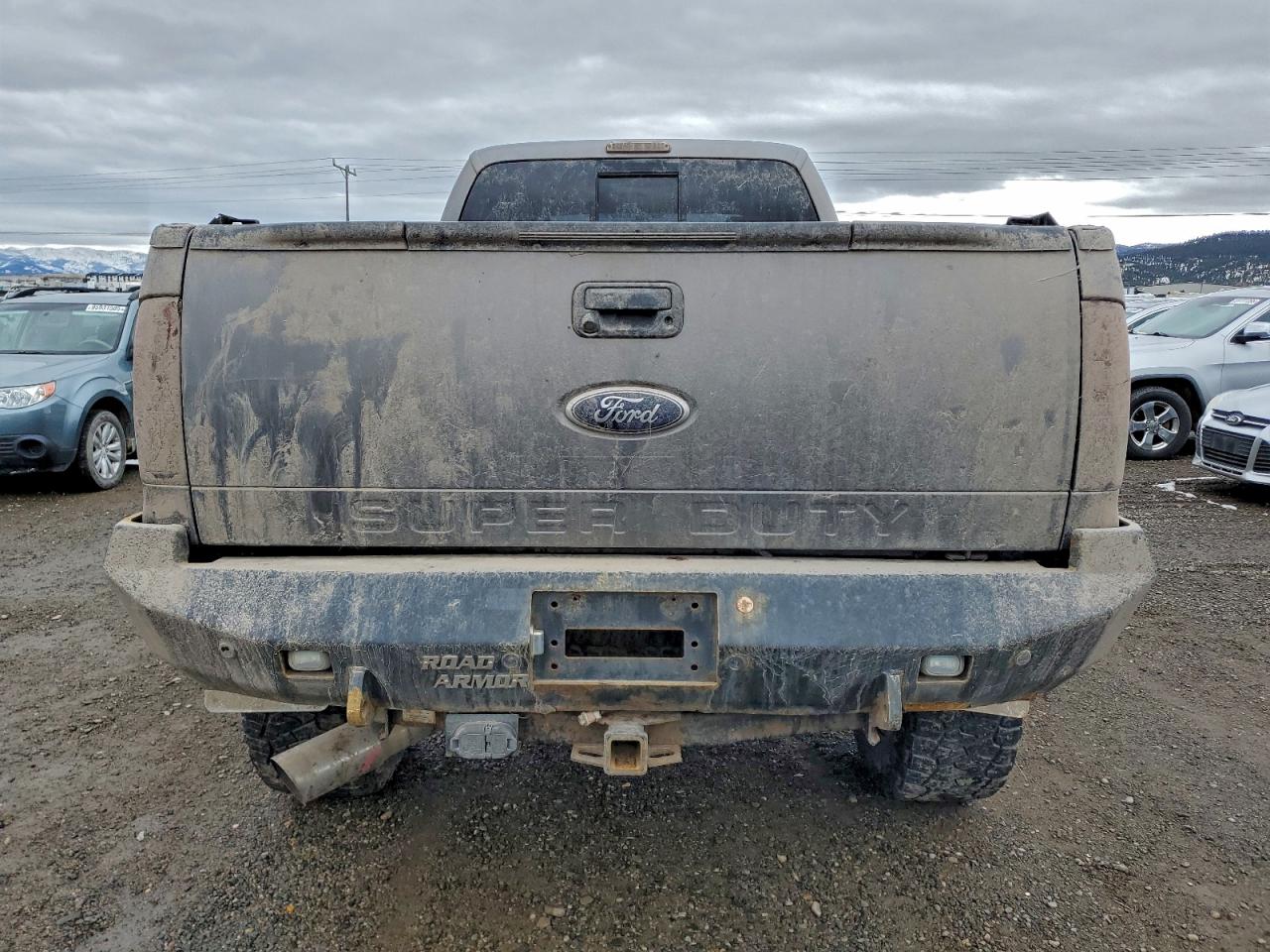 Ford F-350 Super Duty Image 3