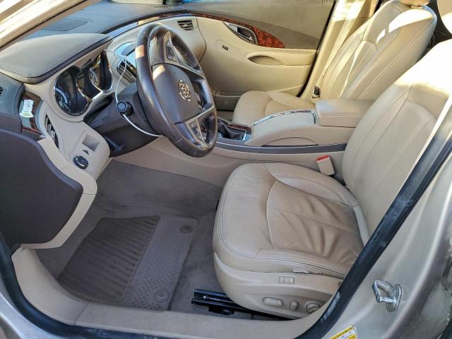 Buick LaCrosse Image 8