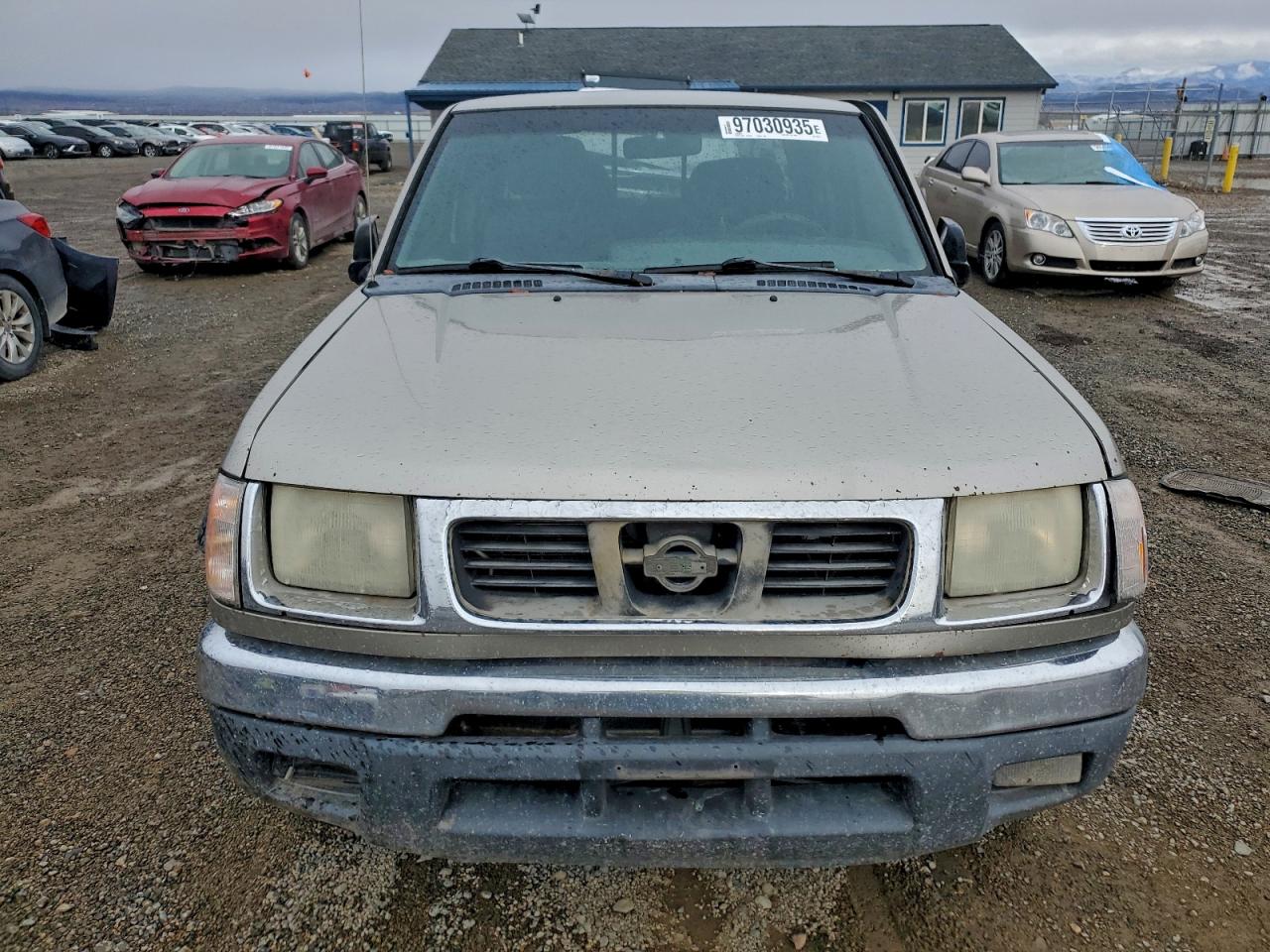 Nissan Frontier Crew Cab Xe Image 7