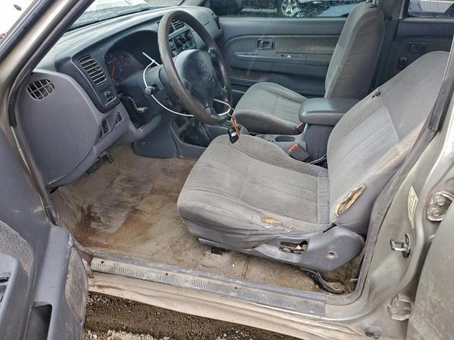 Nissan Frontier Crew Cab Xe Image 3