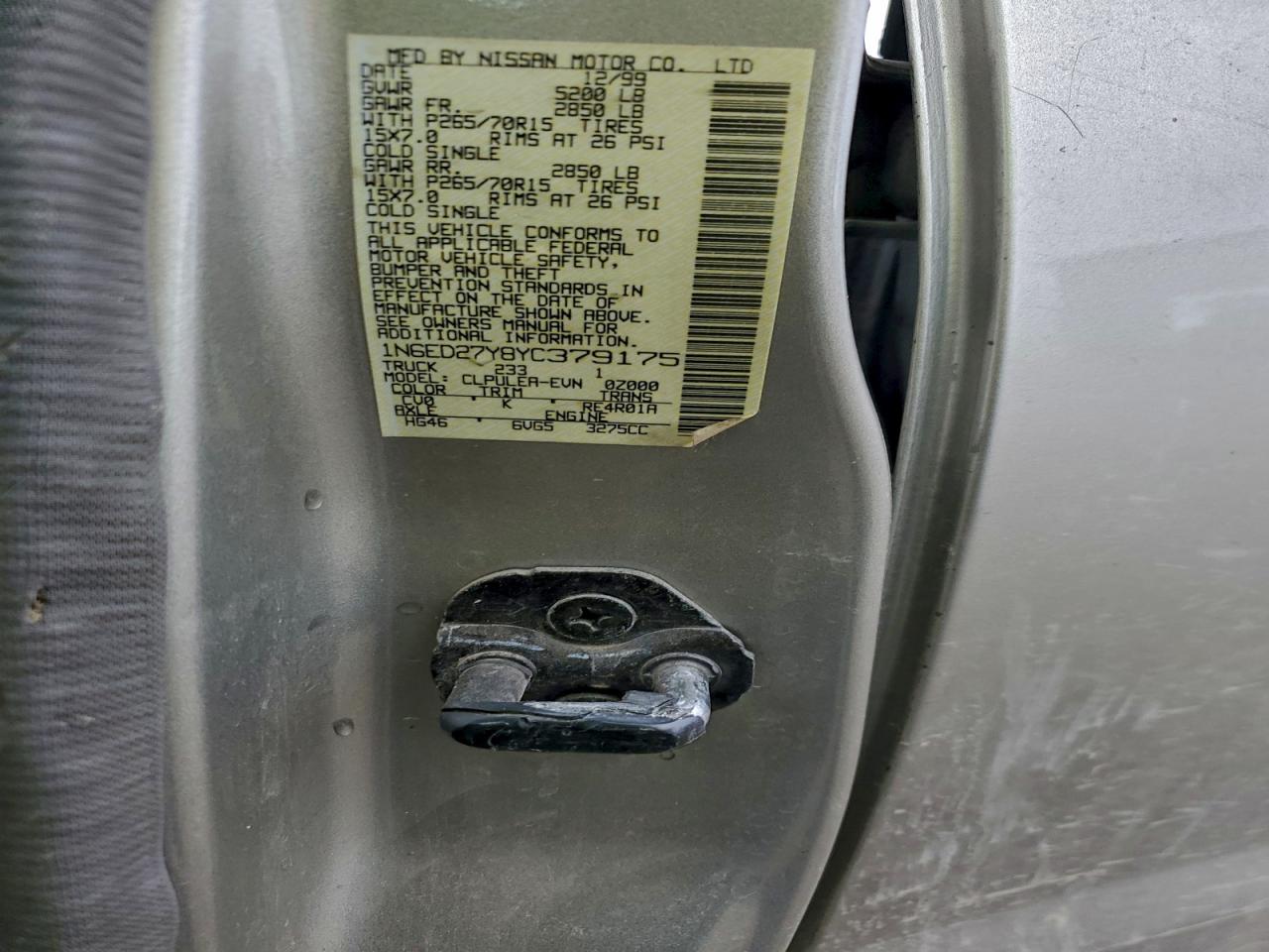 Nissan Frontier Crew Cab Xe Image 10