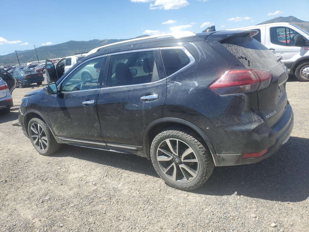 Nissan Rogue S Image 5