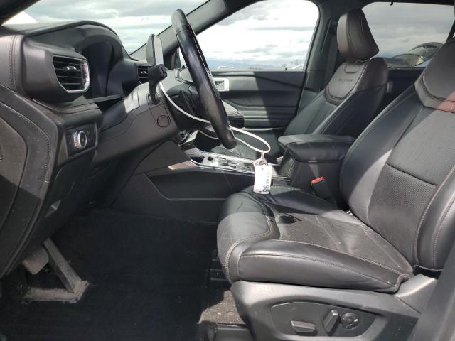 Ford Explorer Platinum Image 3